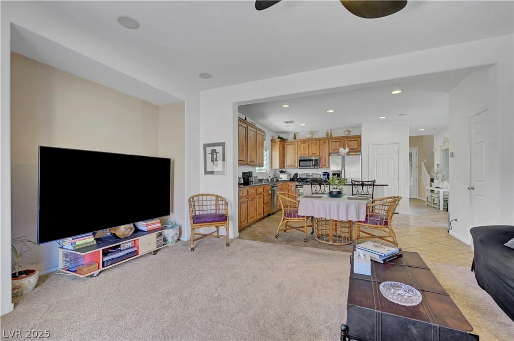 7384 Emerald Glow, Las Vegas, NV 89123