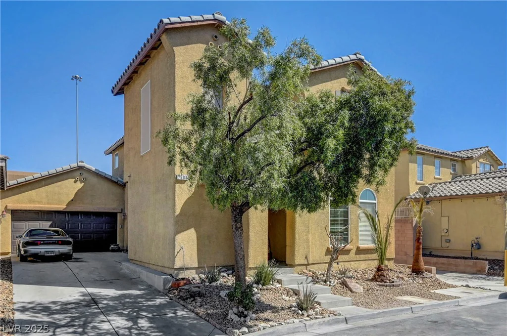 7384 Emerald Glow, Las Vegas, NV 89123