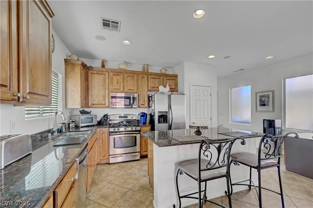 7384 Emerald Glow, Las Vegas, NV 89123