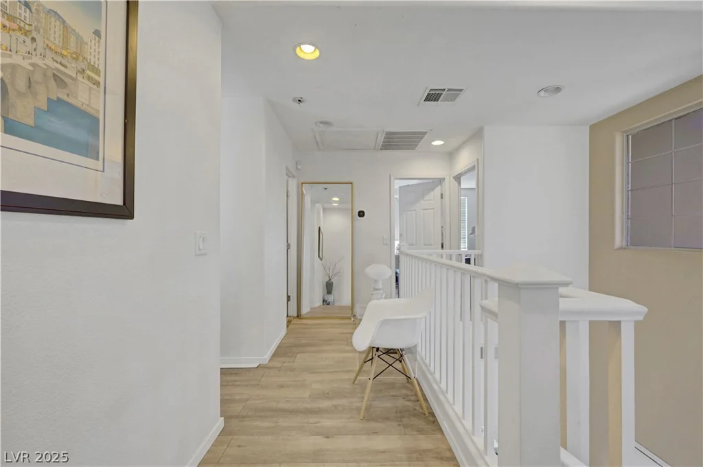 7384 Emerald Glow, Las Vegas, NV 89123