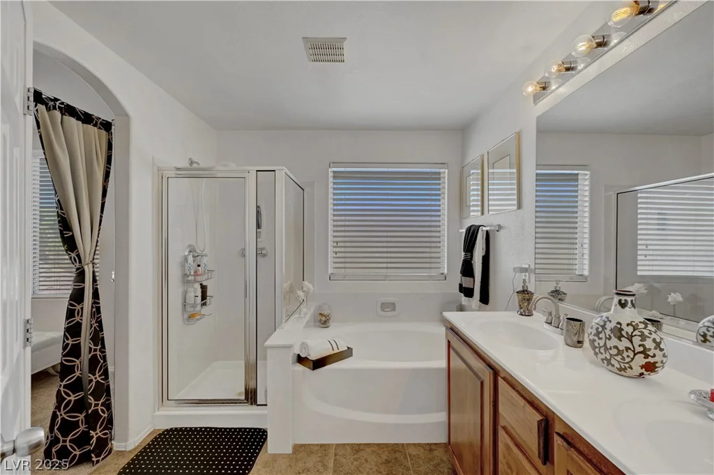 7384 Emerald Glow, Las Vegas, NV 89123