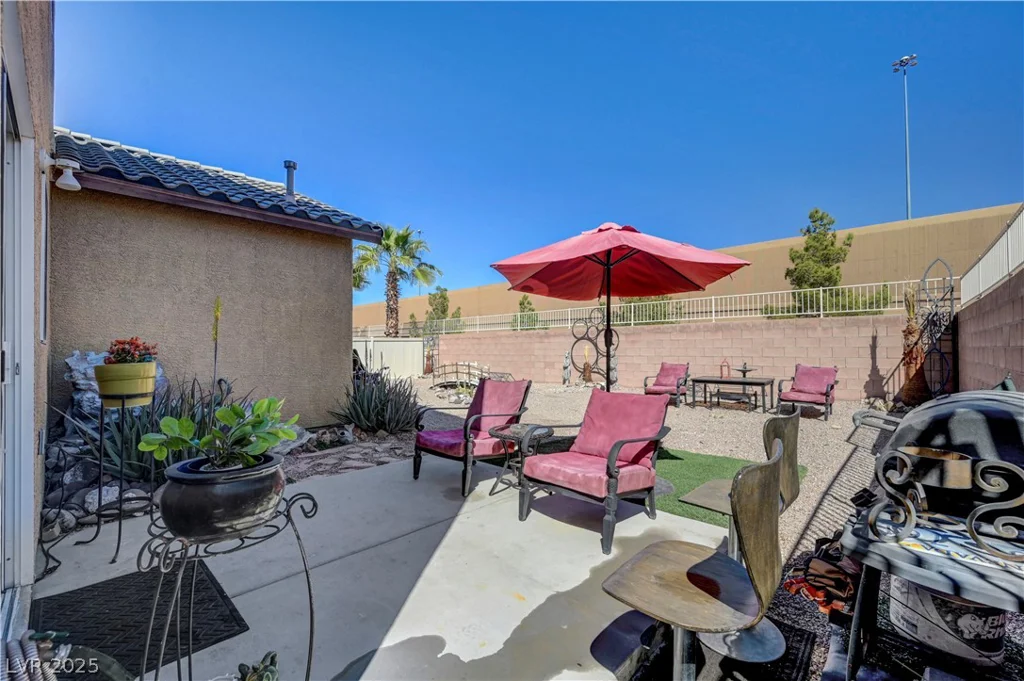 7384 Emerald Glow, Las Vegas, NV 89123