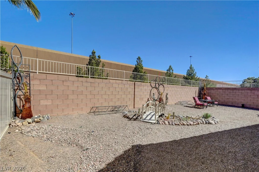 7384 Emerald Glow, Las Vegas, NV 89123