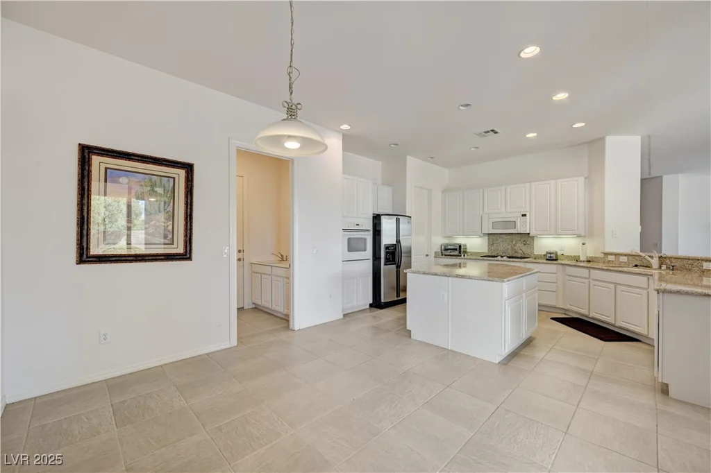 2183 Clearwater Lake, Henderson, NV 89044