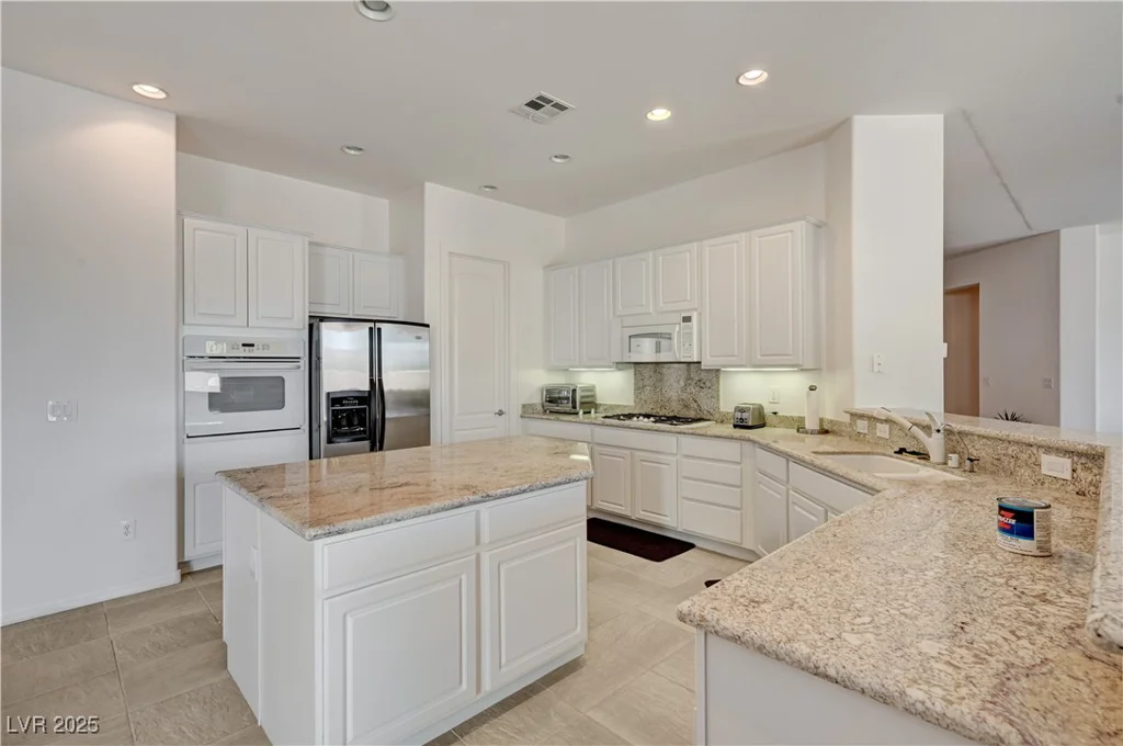 2183 Clearwater Lake, Henderson, NV 89044