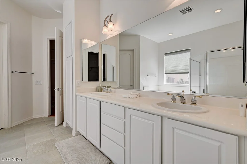 2183 Clearwater Lake, Henderson, NV 89044