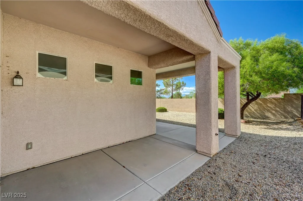 2183 Clearwater Lake, Henderson, NV 89044