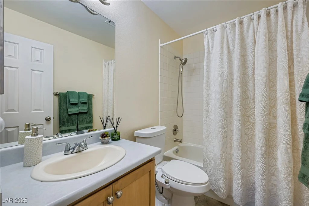 3640 Chateau Meadow, Las Vegas, NV 89129
