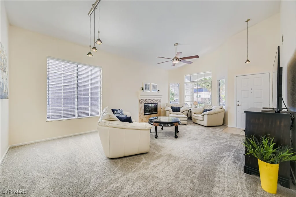 3640 Chateau Meadow, Las Vegas, NV 89129
