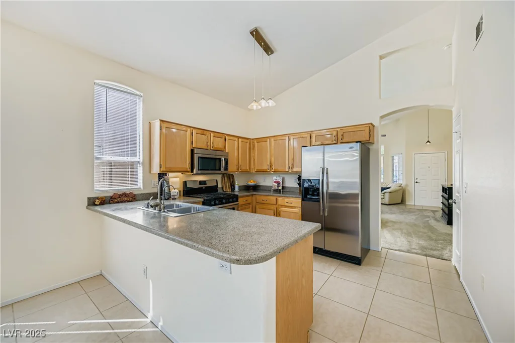 3640 Chateau Meadow, Las Vegas, NV 89129