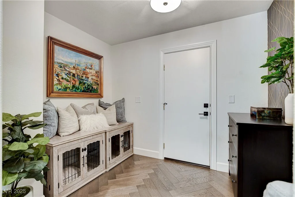 9049 Waterfield, Las Vegas, NV 89134