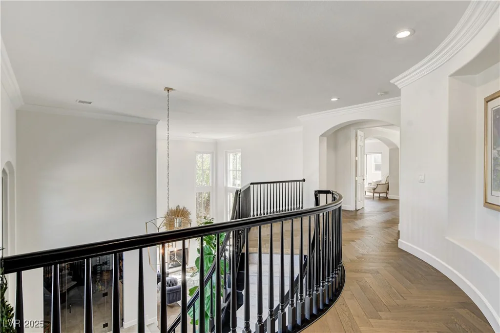 9049 Waterfield, Las Vegas, NV 89134
