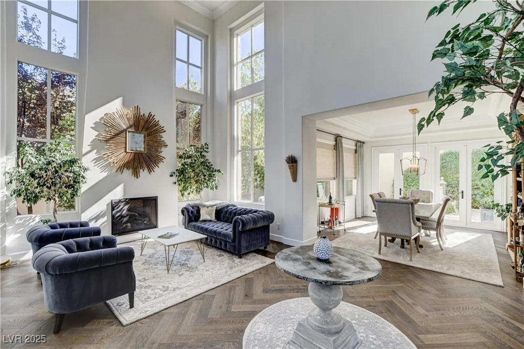 9049 Waterfield, Las Vegas, NV 89134