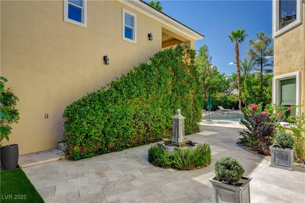 9049 Waterfield, Las Vegas, NV 89134