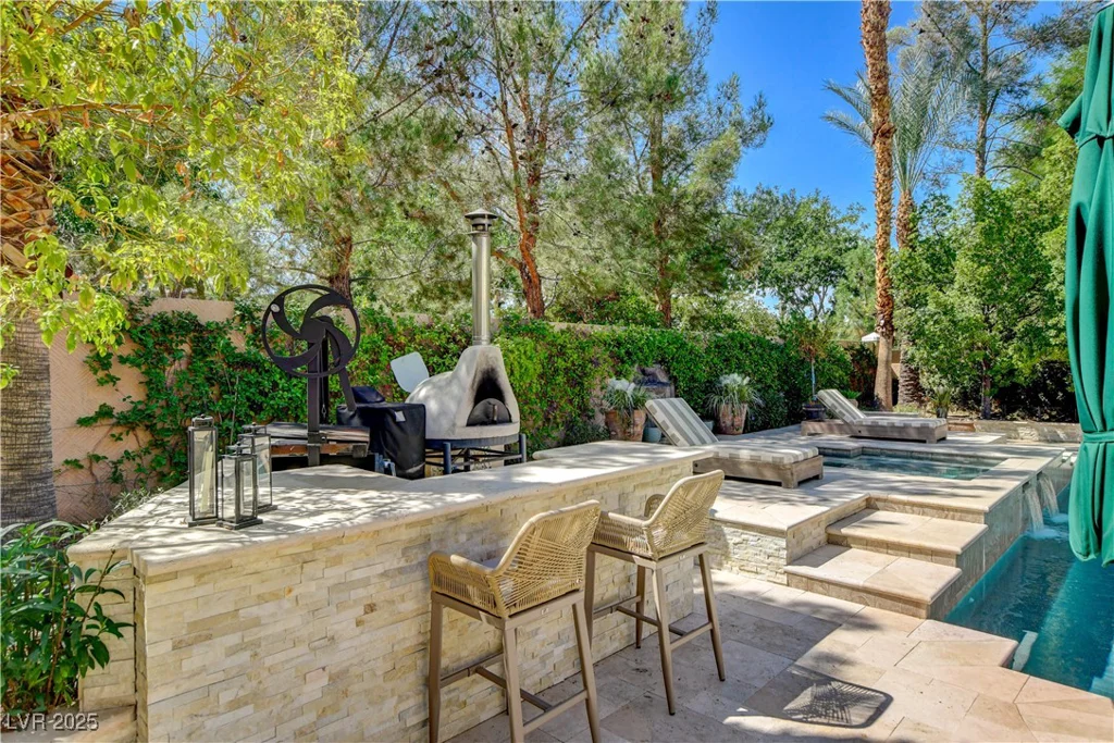 9049 Waterfield, Las Vegas, NV 89134