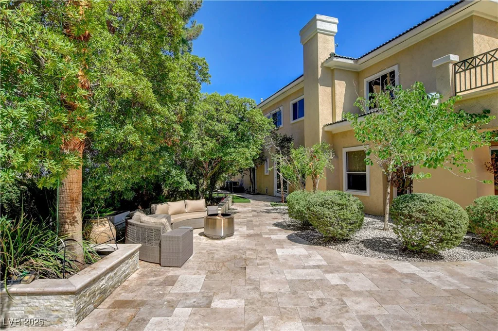 9049 Waterfield, Las Vegas, NV 89134