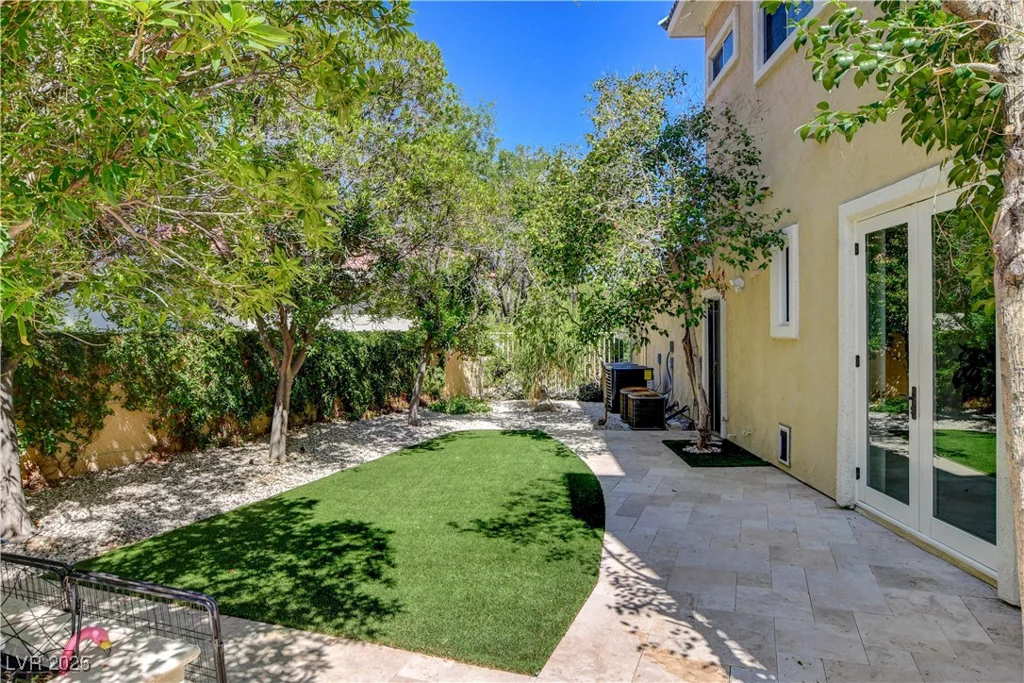 9049 Waterfield, Las Vegas, NV 89134
