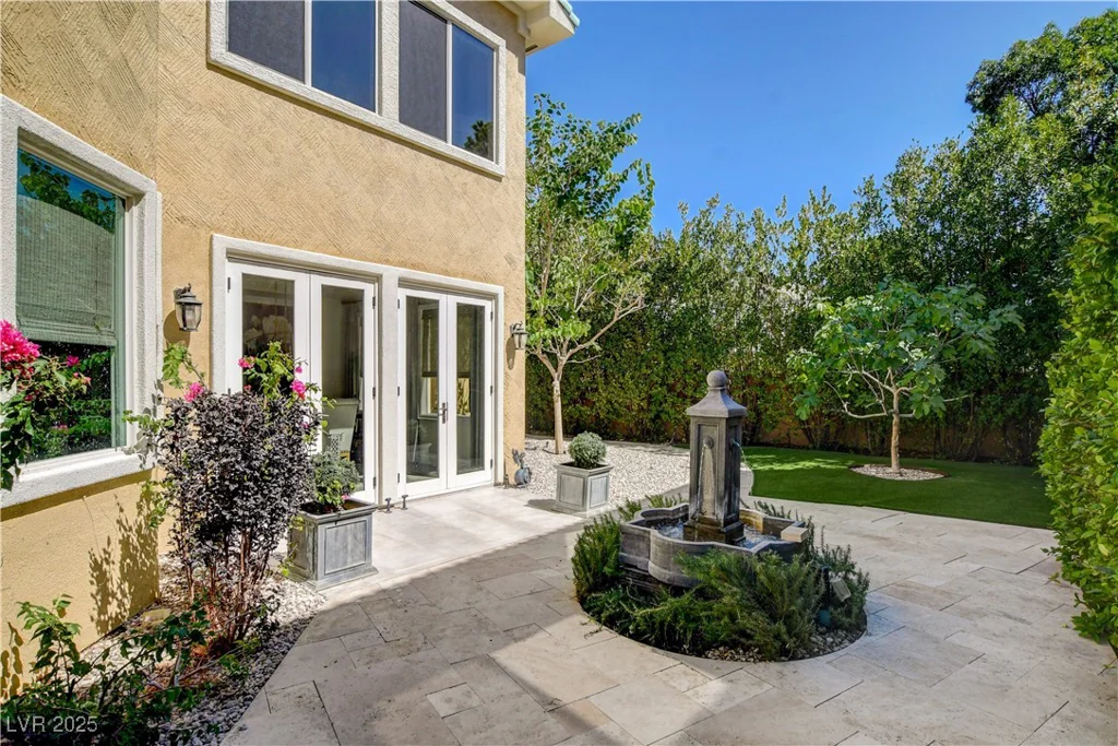 9049 Waterfield, Las Vegas, NV 89134