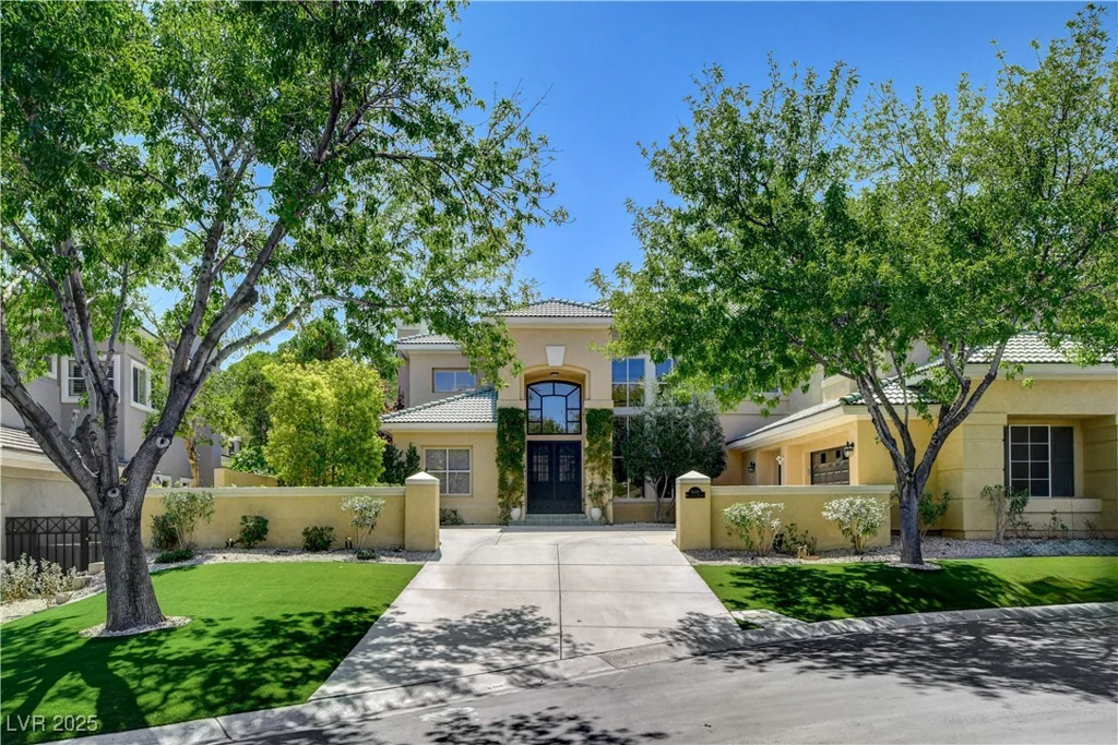 9049 Waterfield, Las Vegas, NV 89134