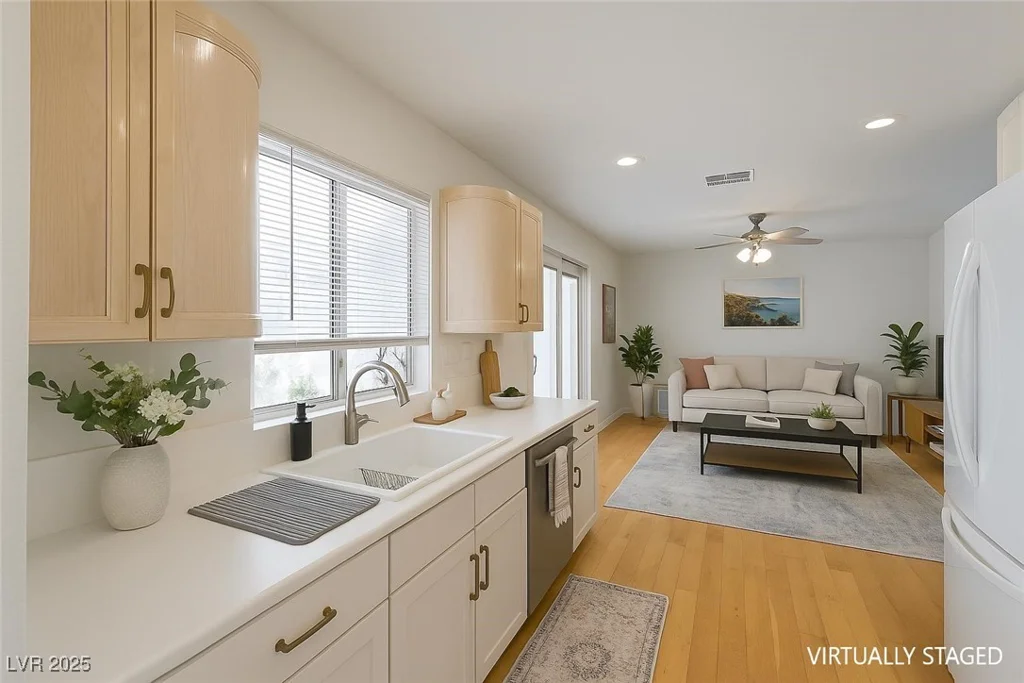 3685 Julius, Las Vegas, NV 89129