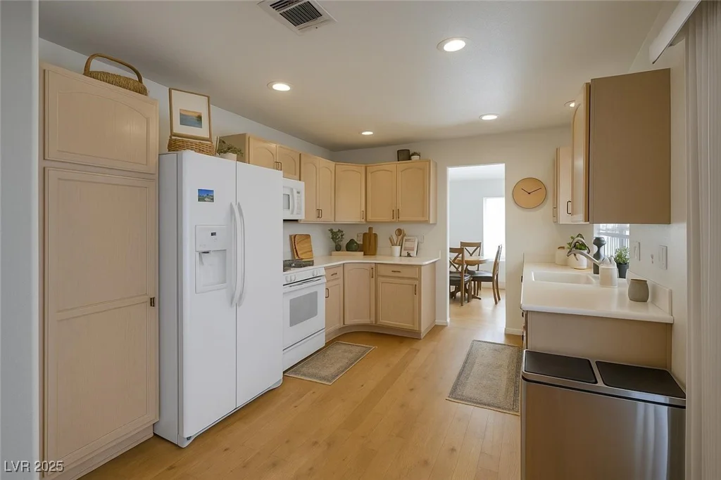 3685 Julius, Las Vegas, NV 89129