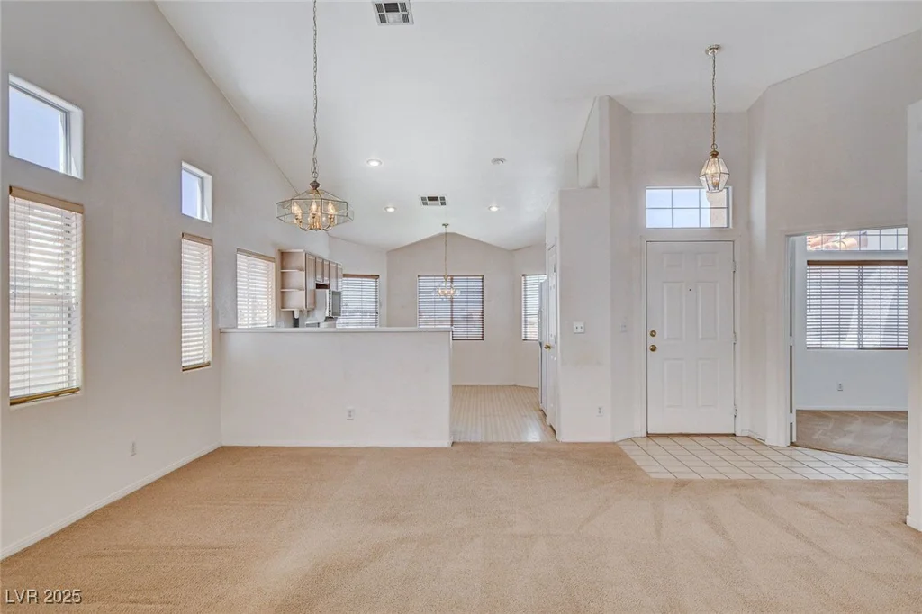 7927 Oquendo, Las Vegas, NV 89113