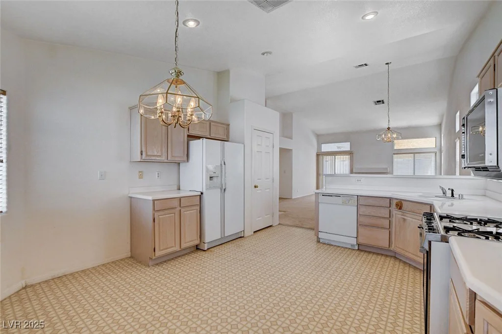 7927 Oquendo, Las Vegas, NV 89113