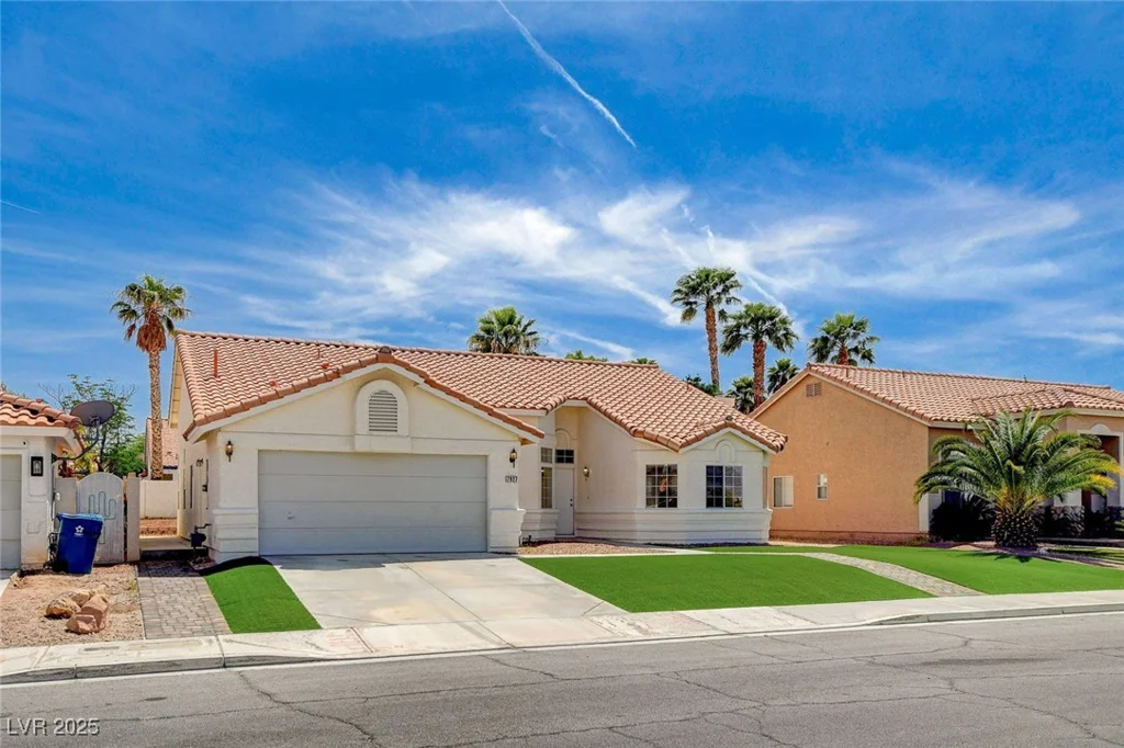 7927 Oquendo, Las Vegas, NV 89113