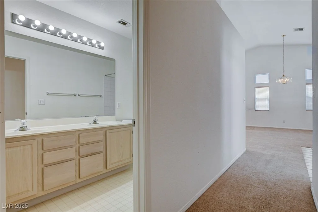7927 Oquendo, Las Vegas, NV 89113