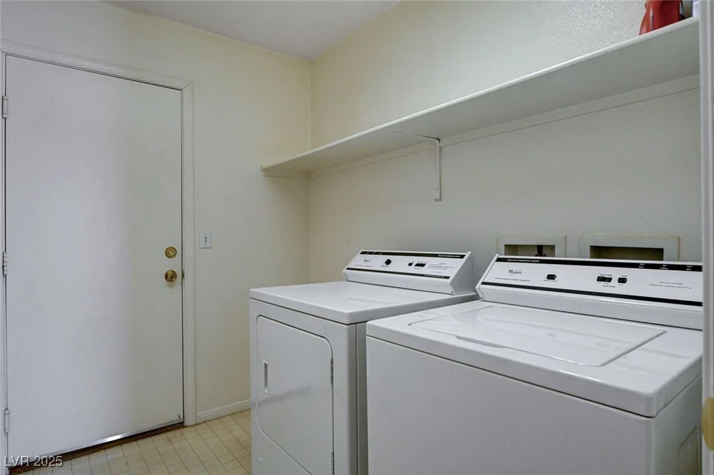 7927 Oquendo, Las Vegas, NV 89113