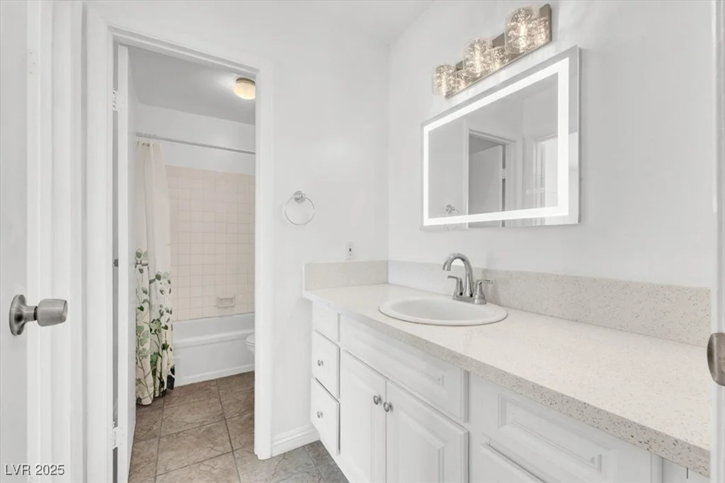 4123 Mississippi, Las Vegas, NV 89103