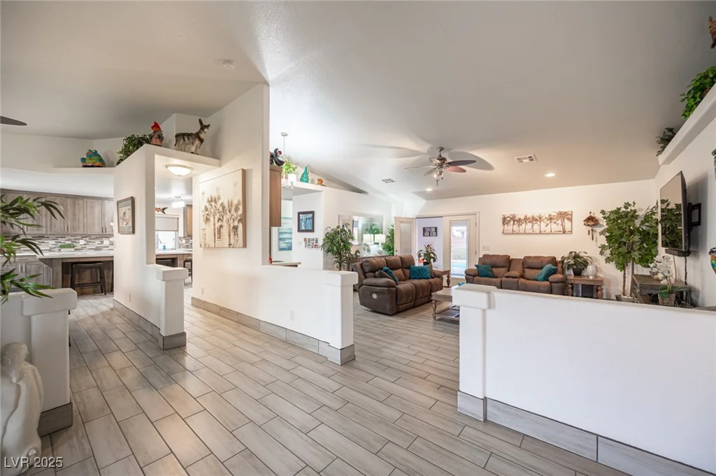 8610 Mohawk, Las Vegas, NV 89139
