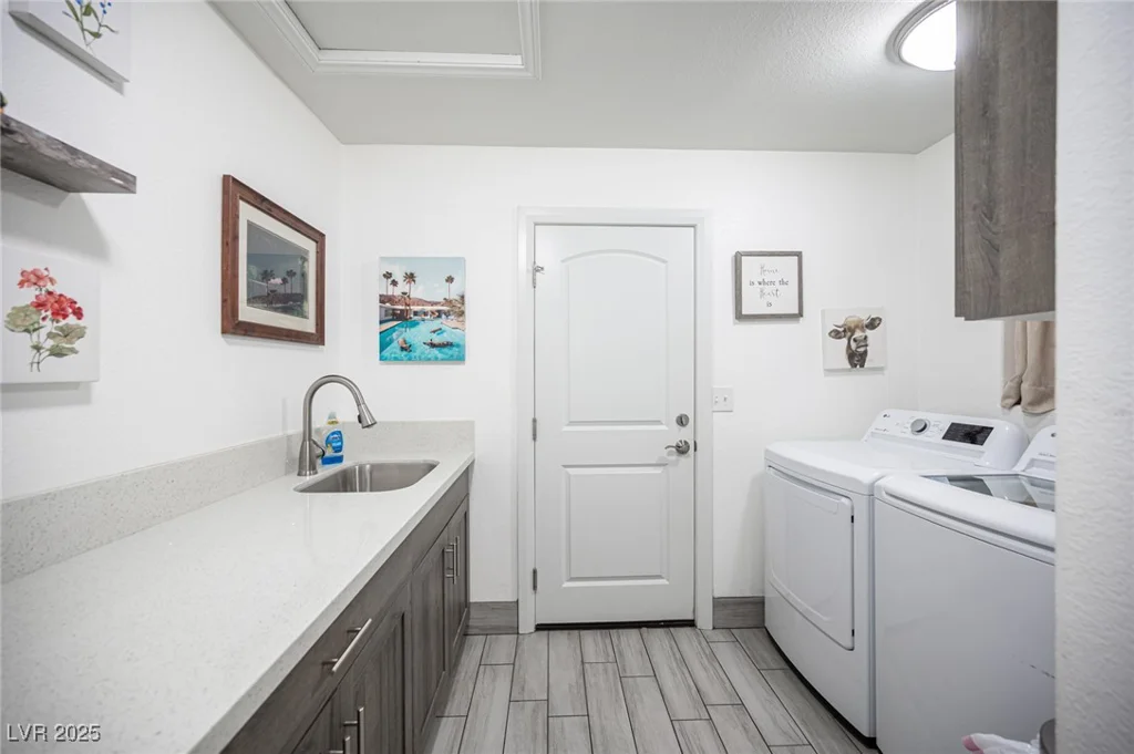 8610 Mohawk, Las Vegas, NV 89139