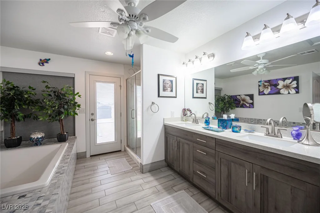 8610 Mohawk, Las Vegas, NV 89139