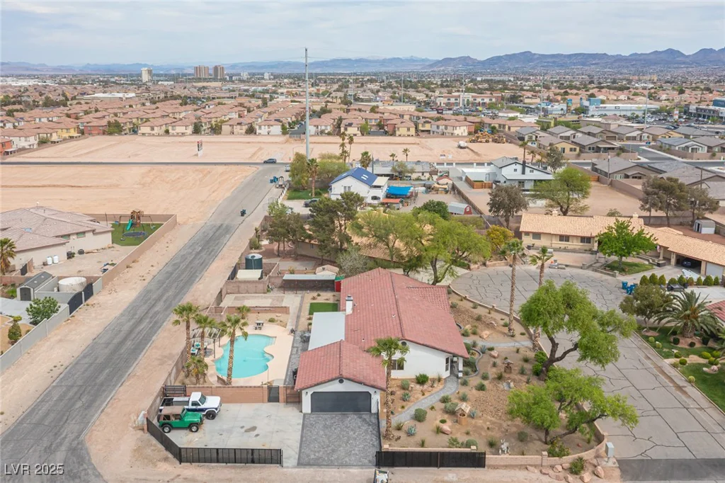 8610 Mohawk, Las Vegas, NV 89139