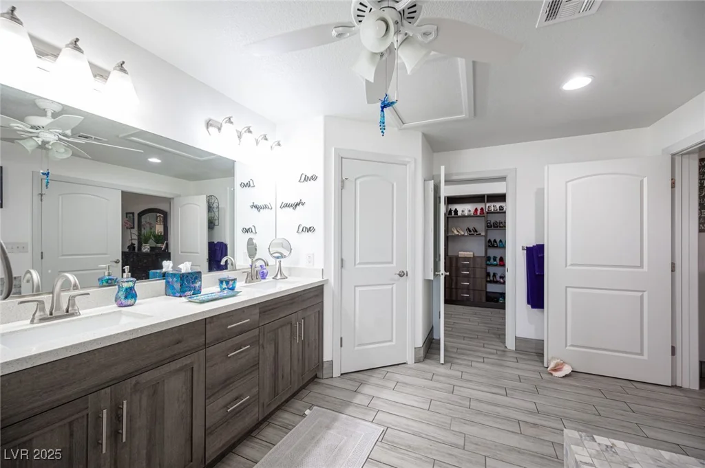 8610 Mohawk, Las Vegas, NV 89139