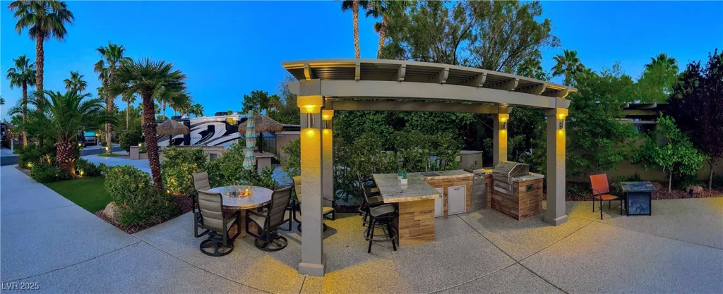 8175 Arville, Las Vegas, NV 89139