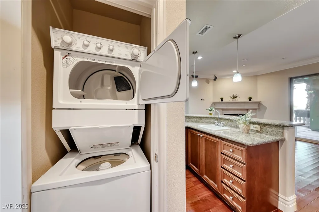 20 Via Mantova, Henderson, NV 89011