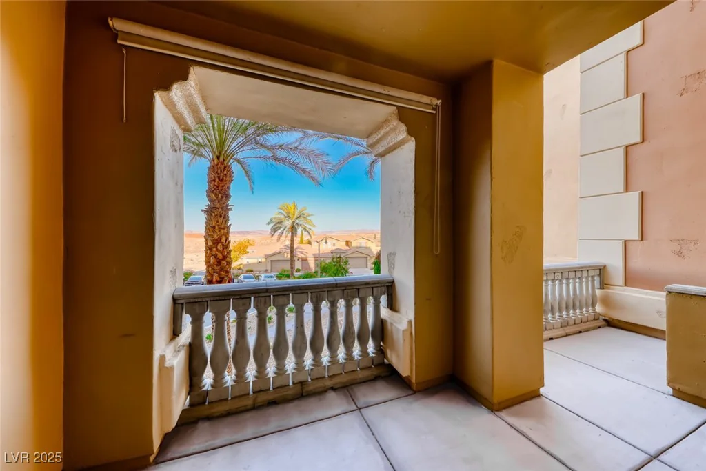 20 Via Mantova, Henderson, NV 89011