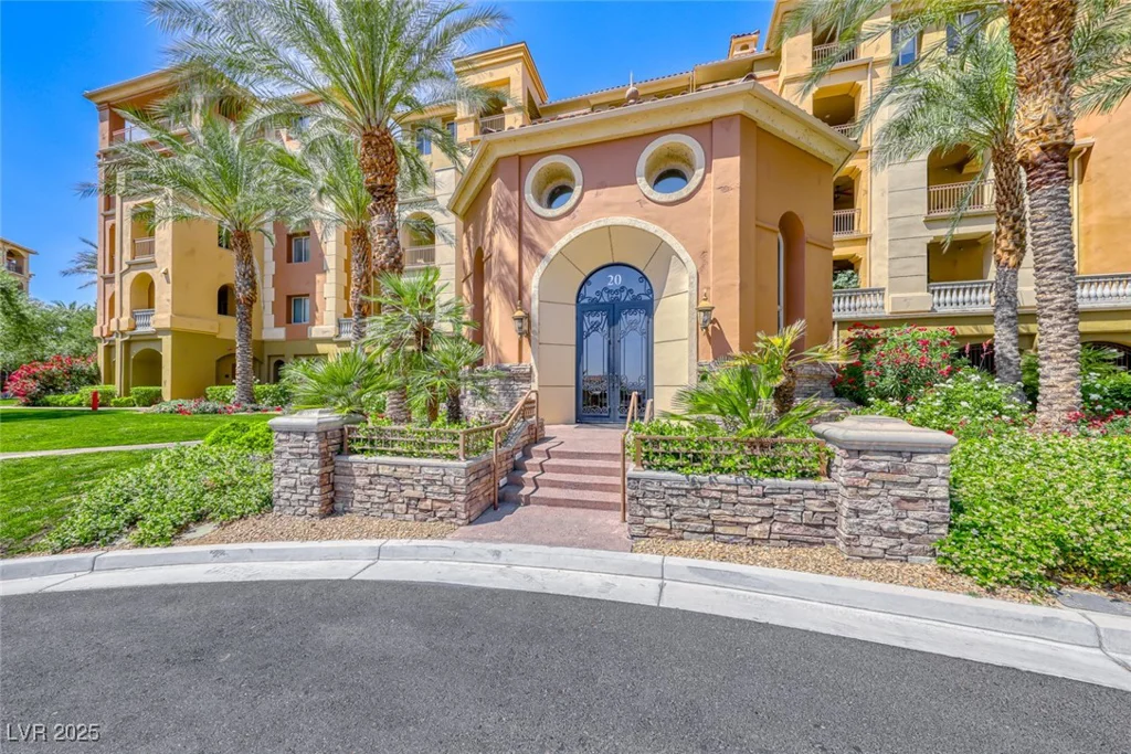 20 Via Mantova, Henderson, NV 89011