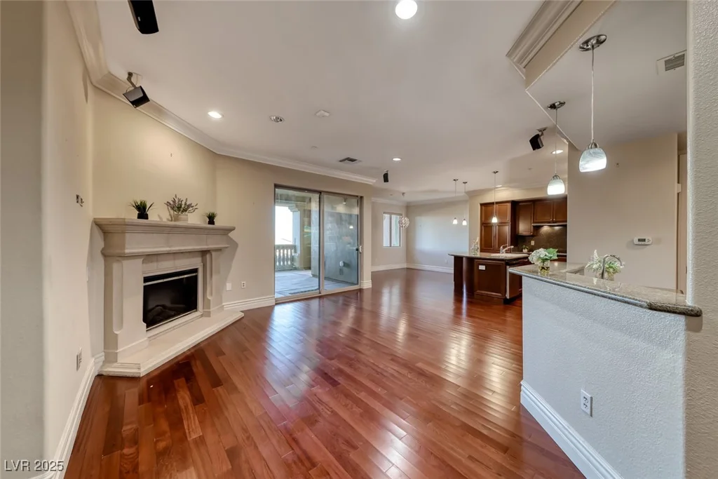 20 Via Mantova, Henderson, NV 89011