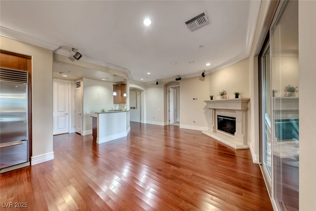 20 Via Mantova, Henderson, NV 89011