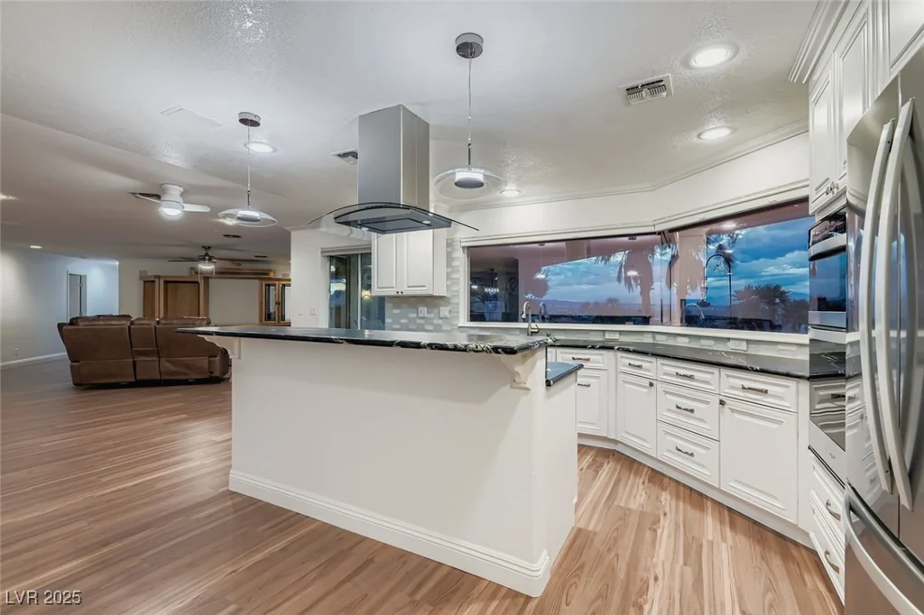 971 Marigold, Henderson, NV 89011