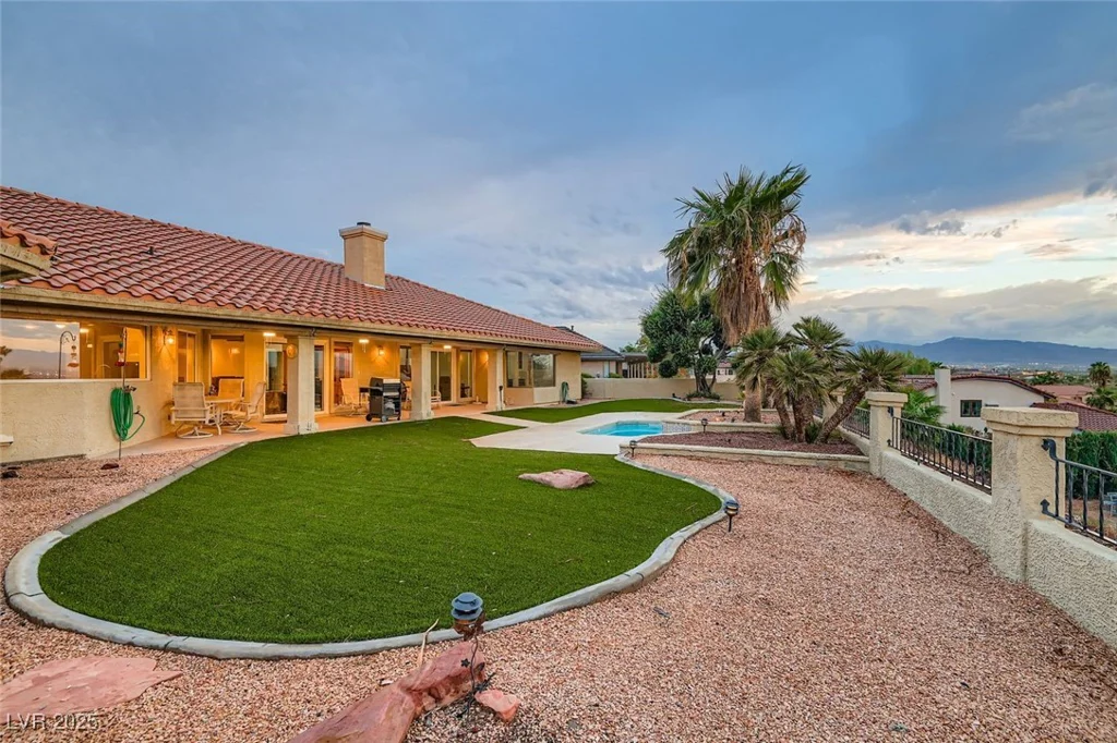 971 Marigold, Henderson, NV 89011