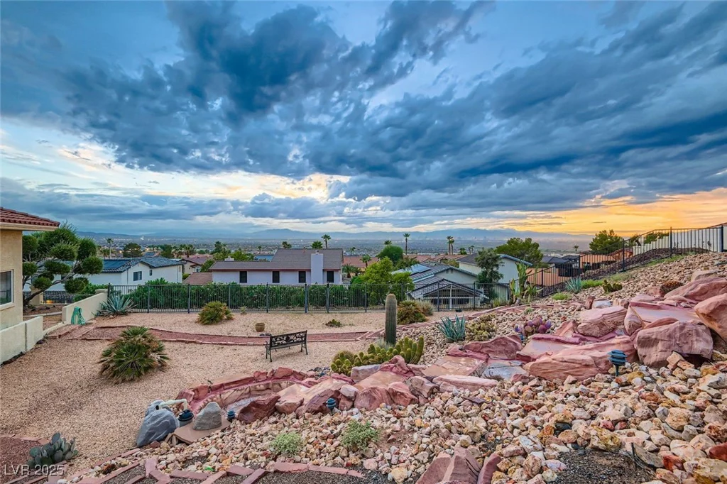 971 Marigold, Henderson, NV 89011