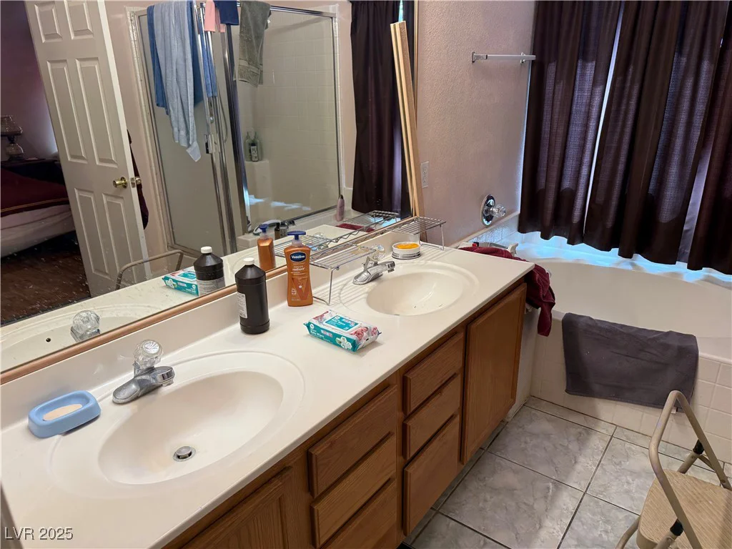 2724 Echo Springs, Las Vegas, NV 89156