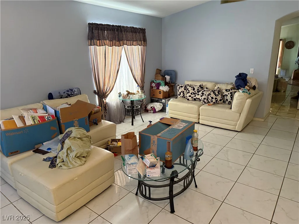 2724 Echo Springs, Las Vegas, NV 89156