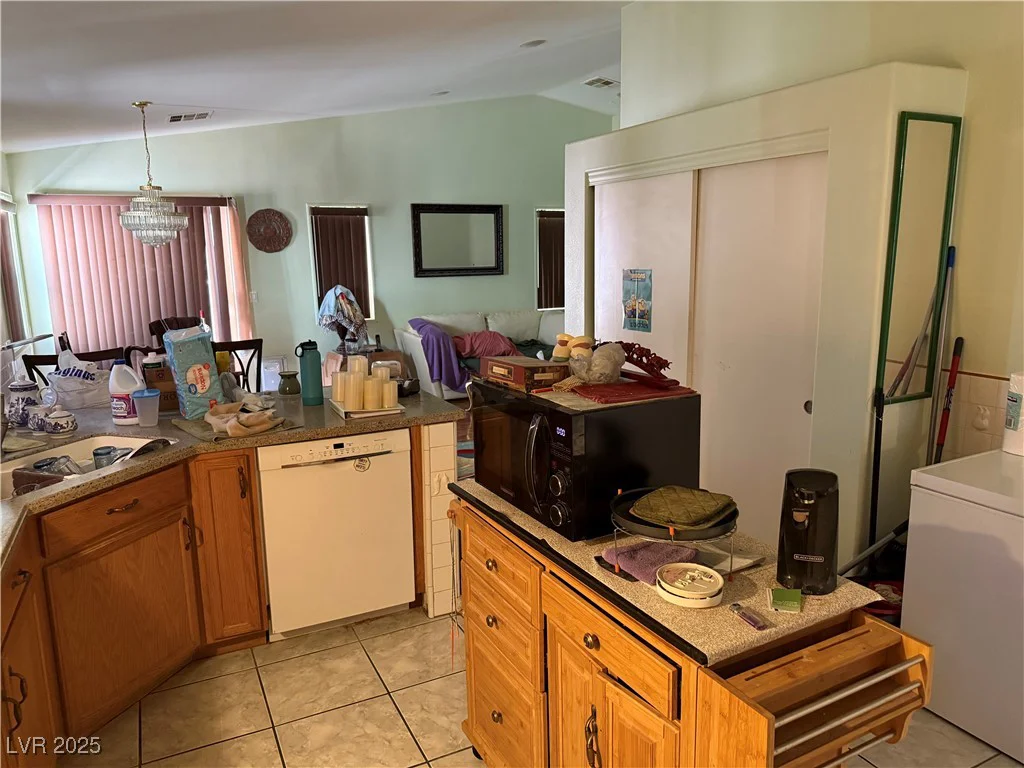2724 Echo Springs, Las Vegas, NV 89156