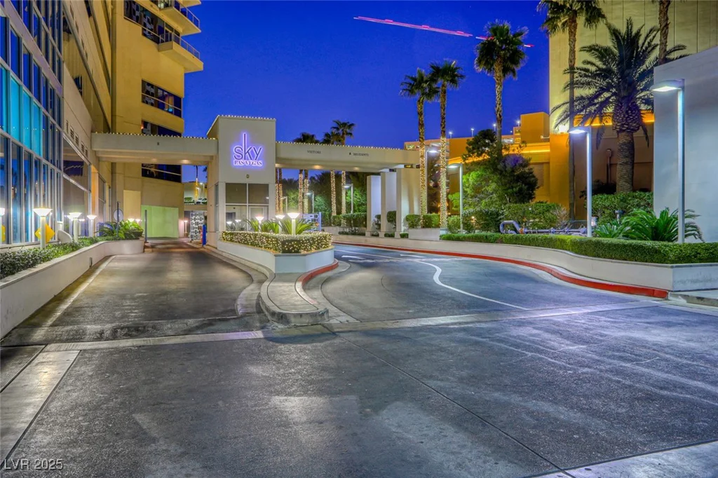 2700 Las Vegas, Las Vegas, NV 89109