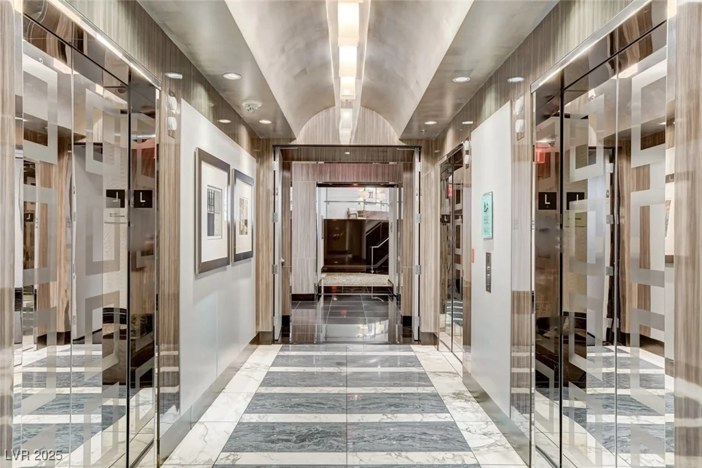 2700 Las Vegas, Las Vegas, NV 89109